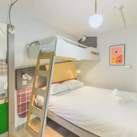 מלון Greet Hotel Annecy Cran-Gevrier By Accor 3*