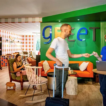 Greet Hotel Annecy Cran-Gevrier By Accor Hotel